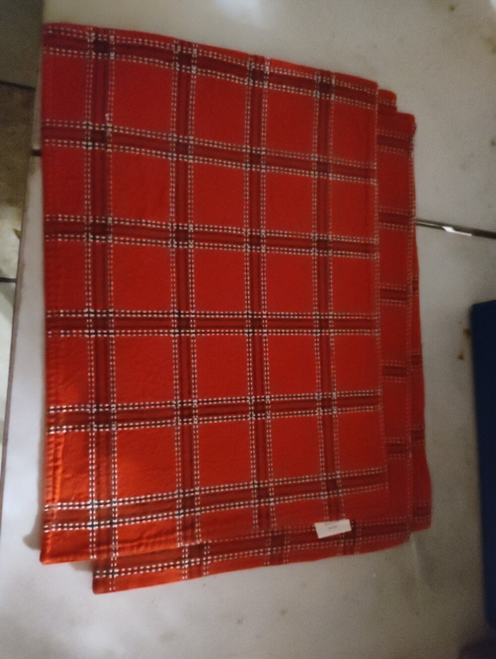 Red Plaid Tablecloth - Home Dining